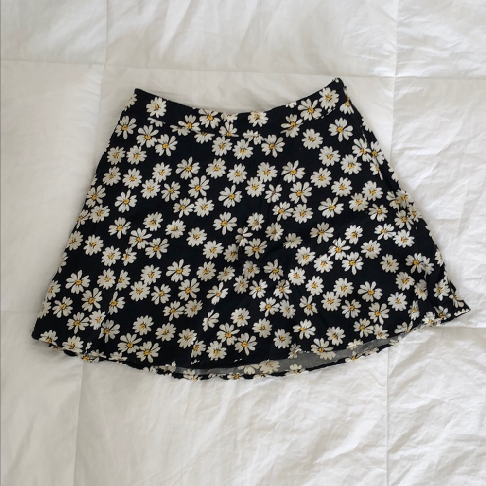 COPY - Dainty Daisy Skirt